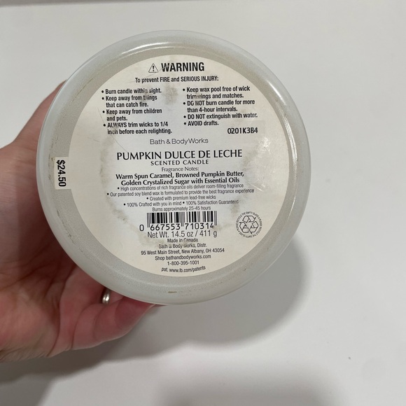 Bath & Body Works Pumpkin Dulce de Leche Candle - White and Black - Picture 3 of 3